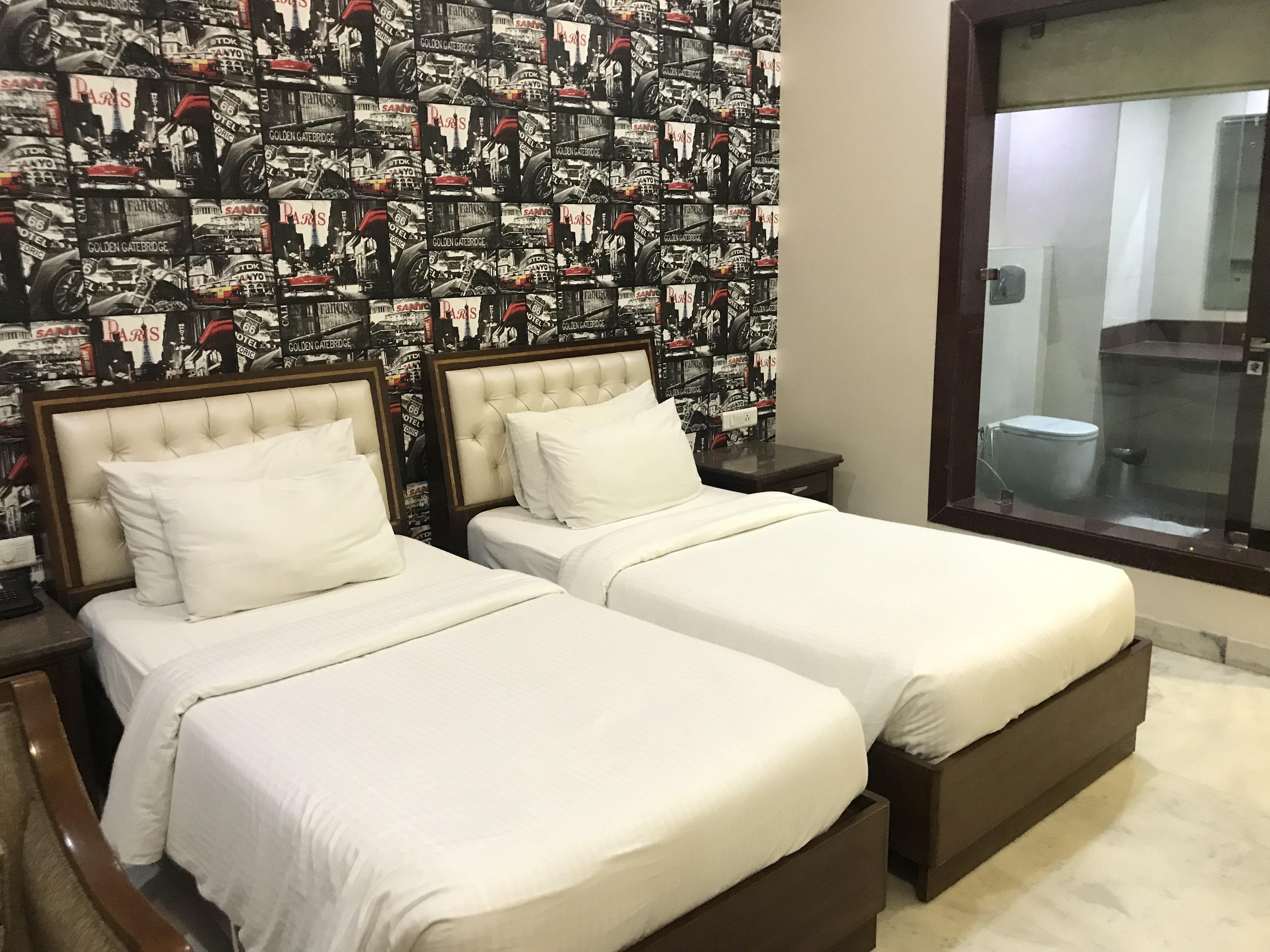 Hotel Leela Grande Karnāl Zewnętrze zdjęcie